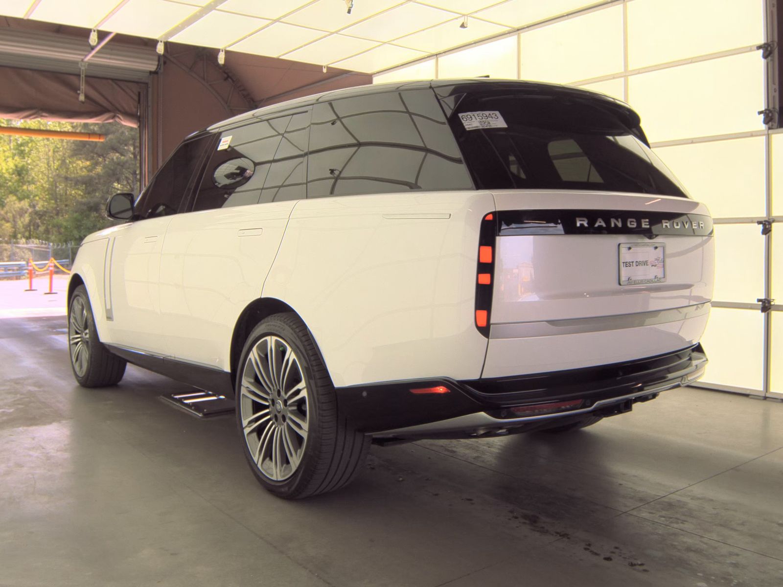 2024 Land Rover Range Rover Autobiography LWB AWD