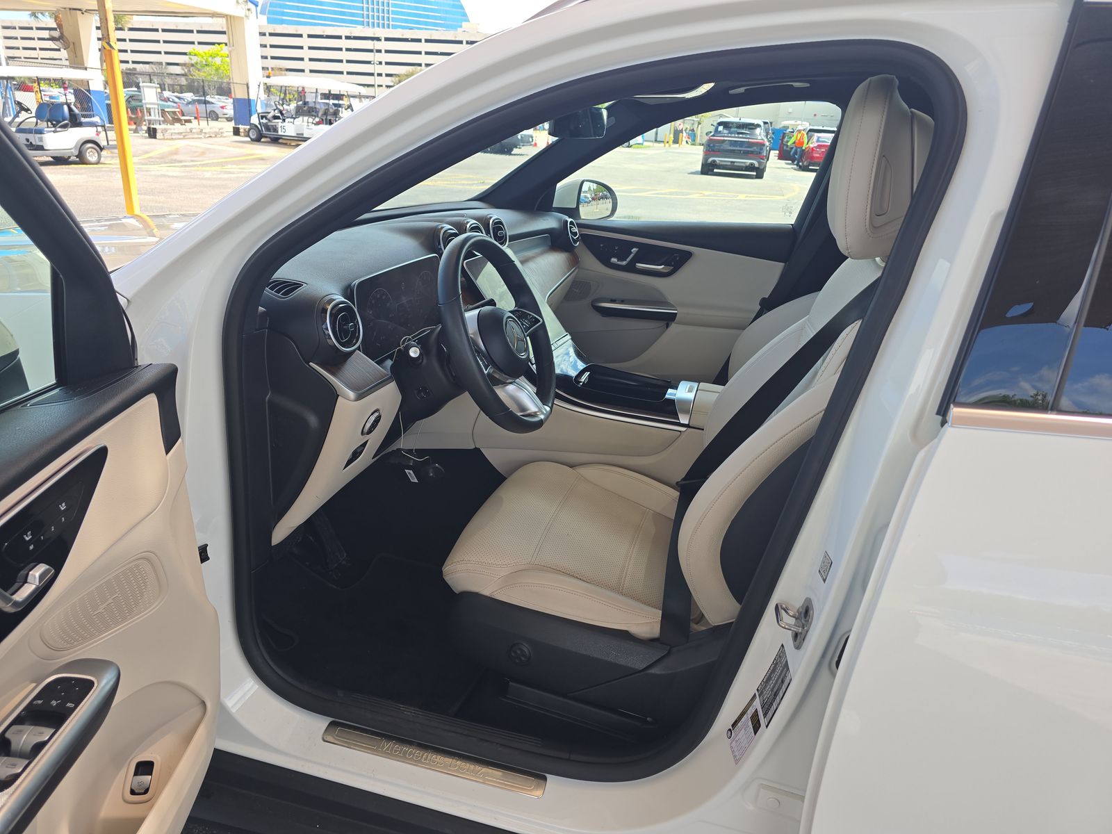 2025 Mercedes-Benz GLC GLC 300 FWD