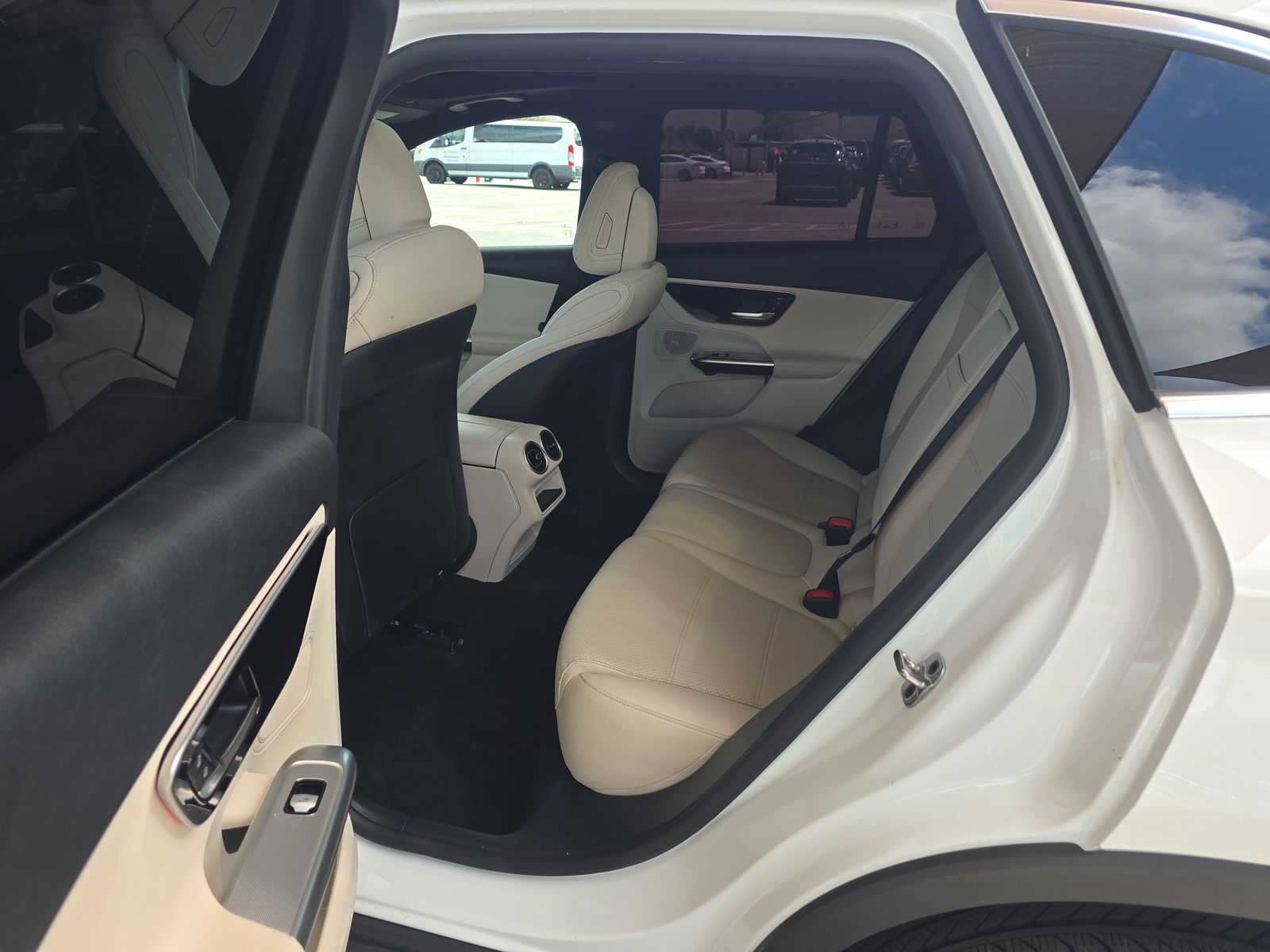 2025 Mercedes-Benz GLC GLC 300 FWD