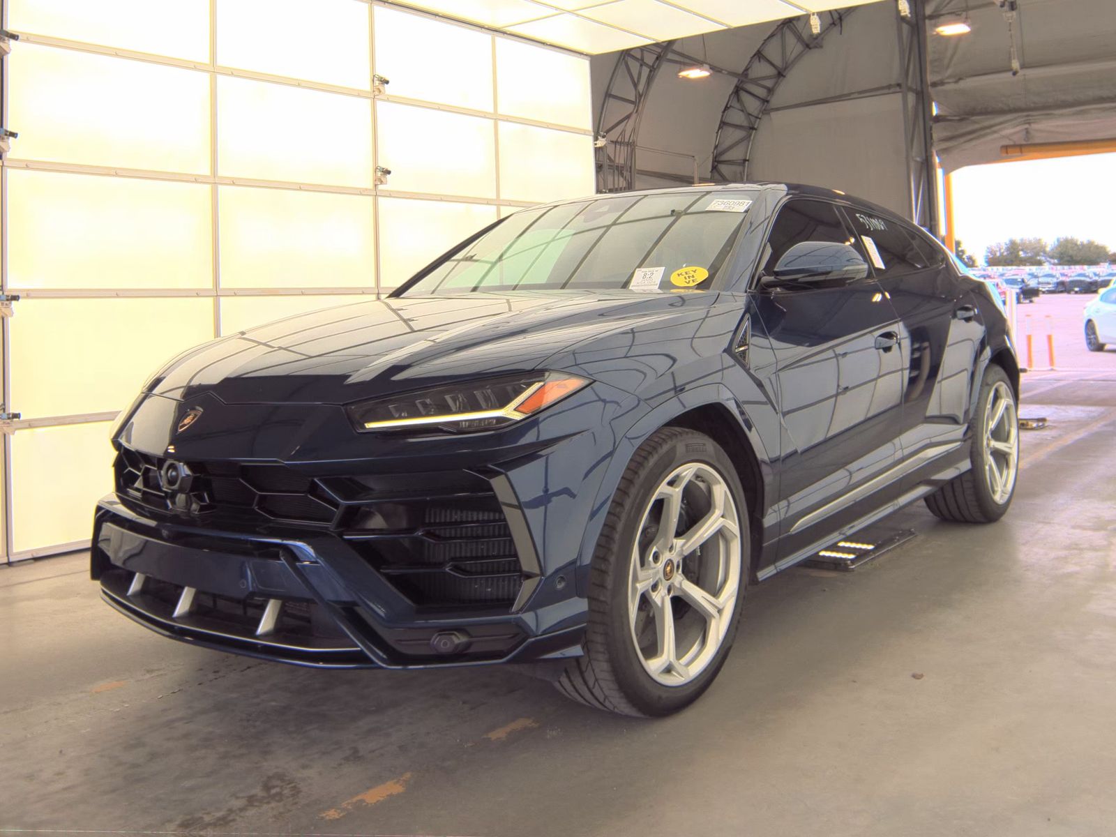 2020 Lamborghini Urus Base AWD