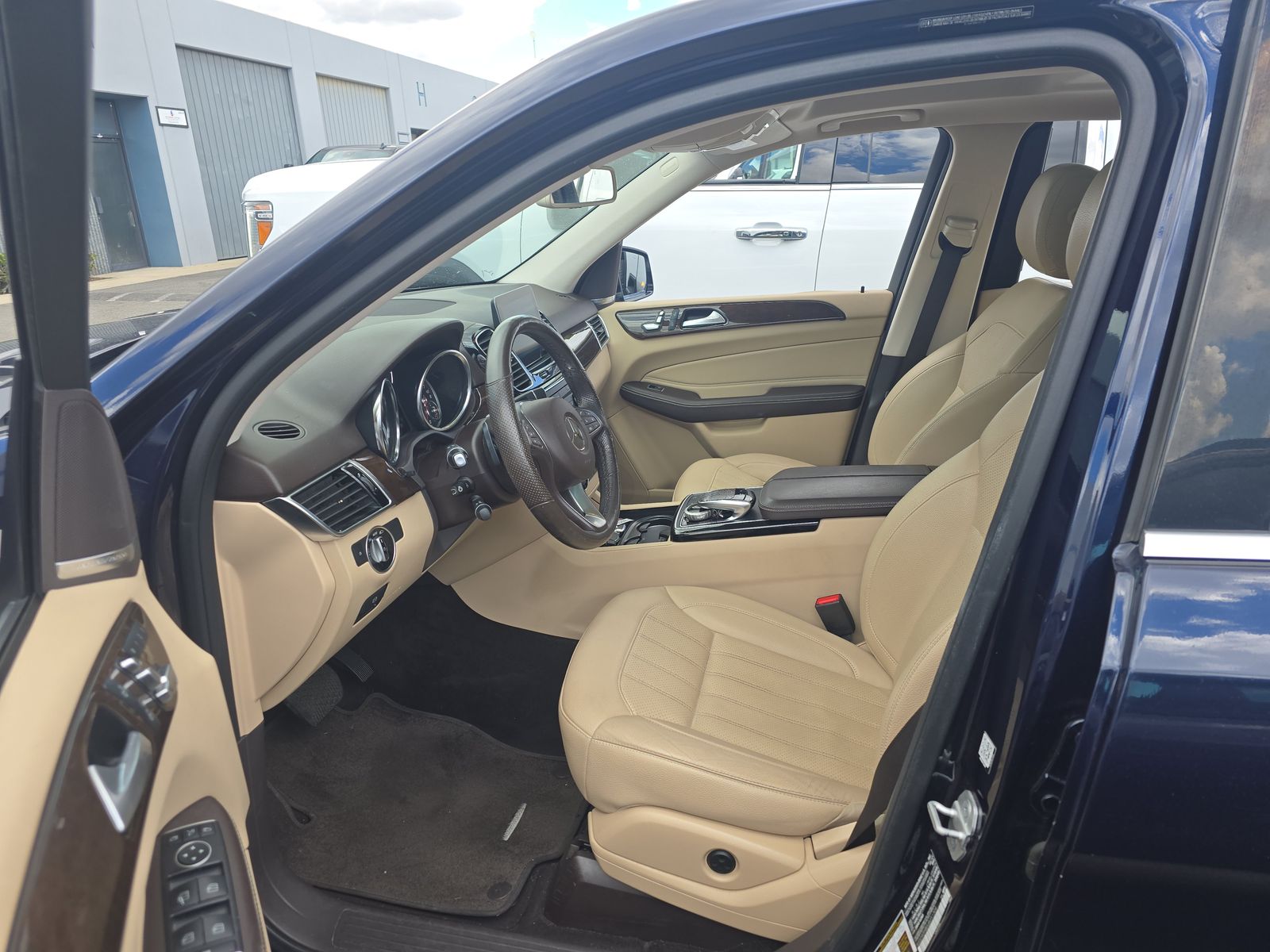 MERCEDES-BENZ GLE-CLASS - 8