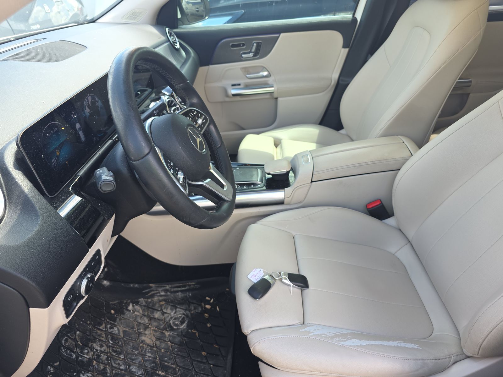 MERCEDES-BENZ GLA-CLASS - 8