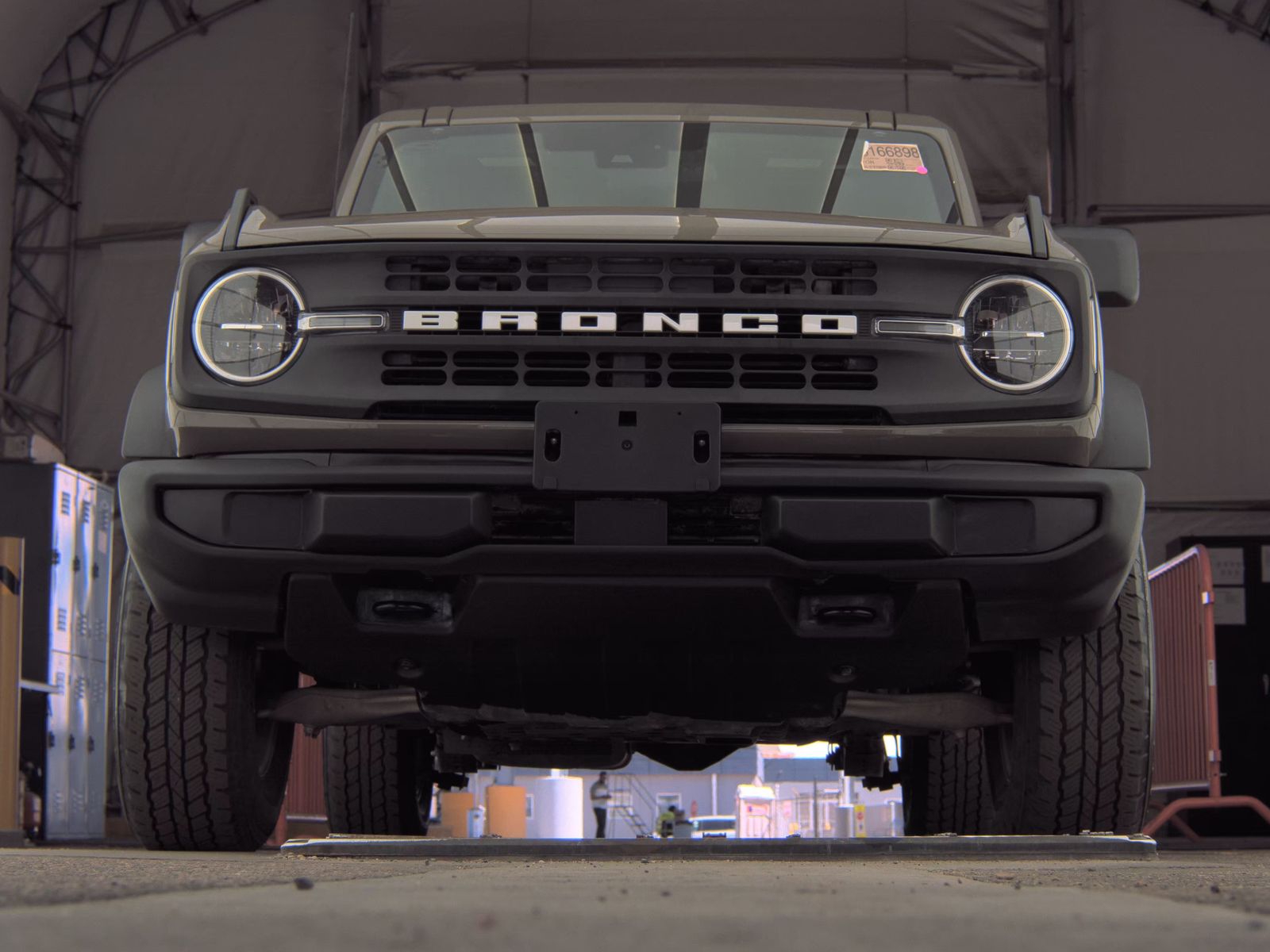 FORD BRONCO - 4