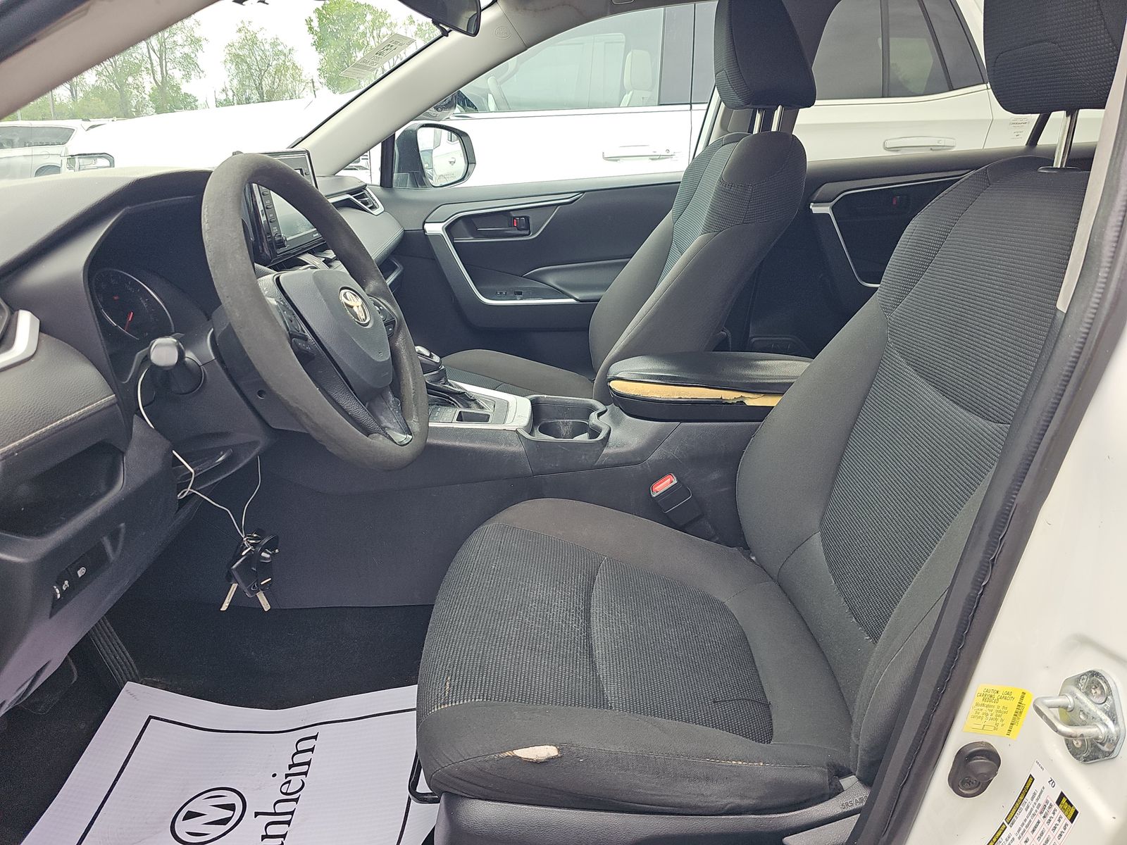 2021 Toyota RAV4 LE AWD