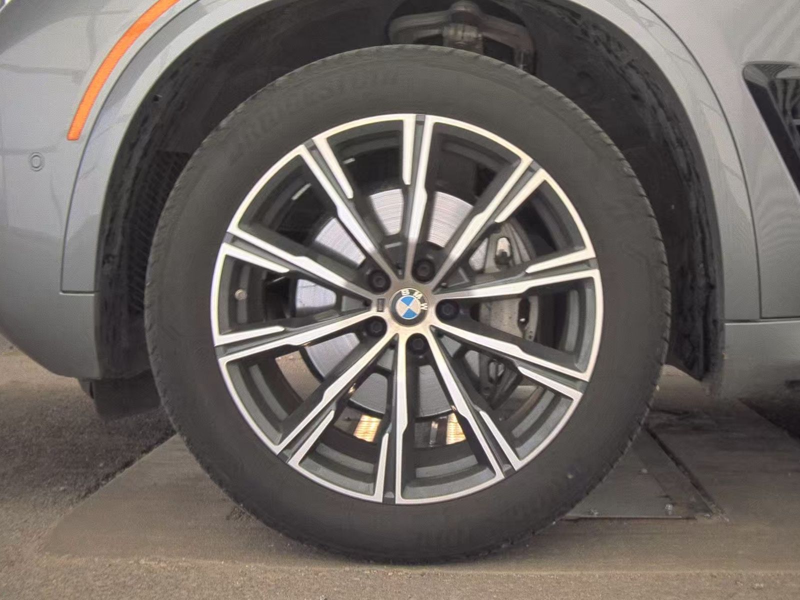 2026 BMW X5 xDrive40i AWD