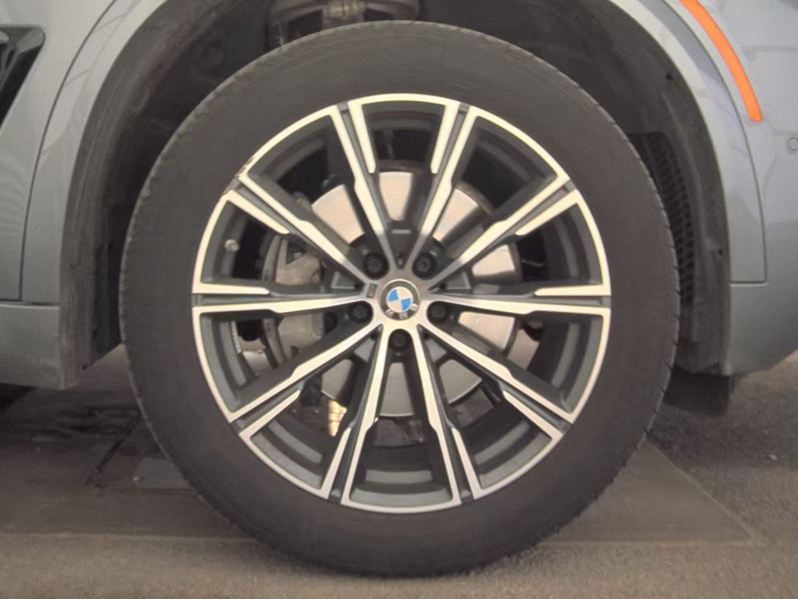 2026 BMW X5 xDrive40i AWD
