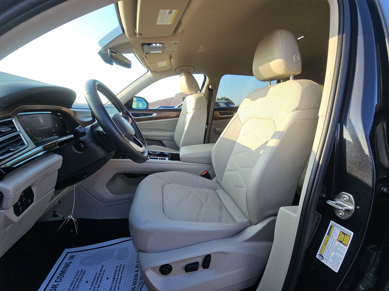 2024 Volkswagen Atlas 2.0T SE AWD