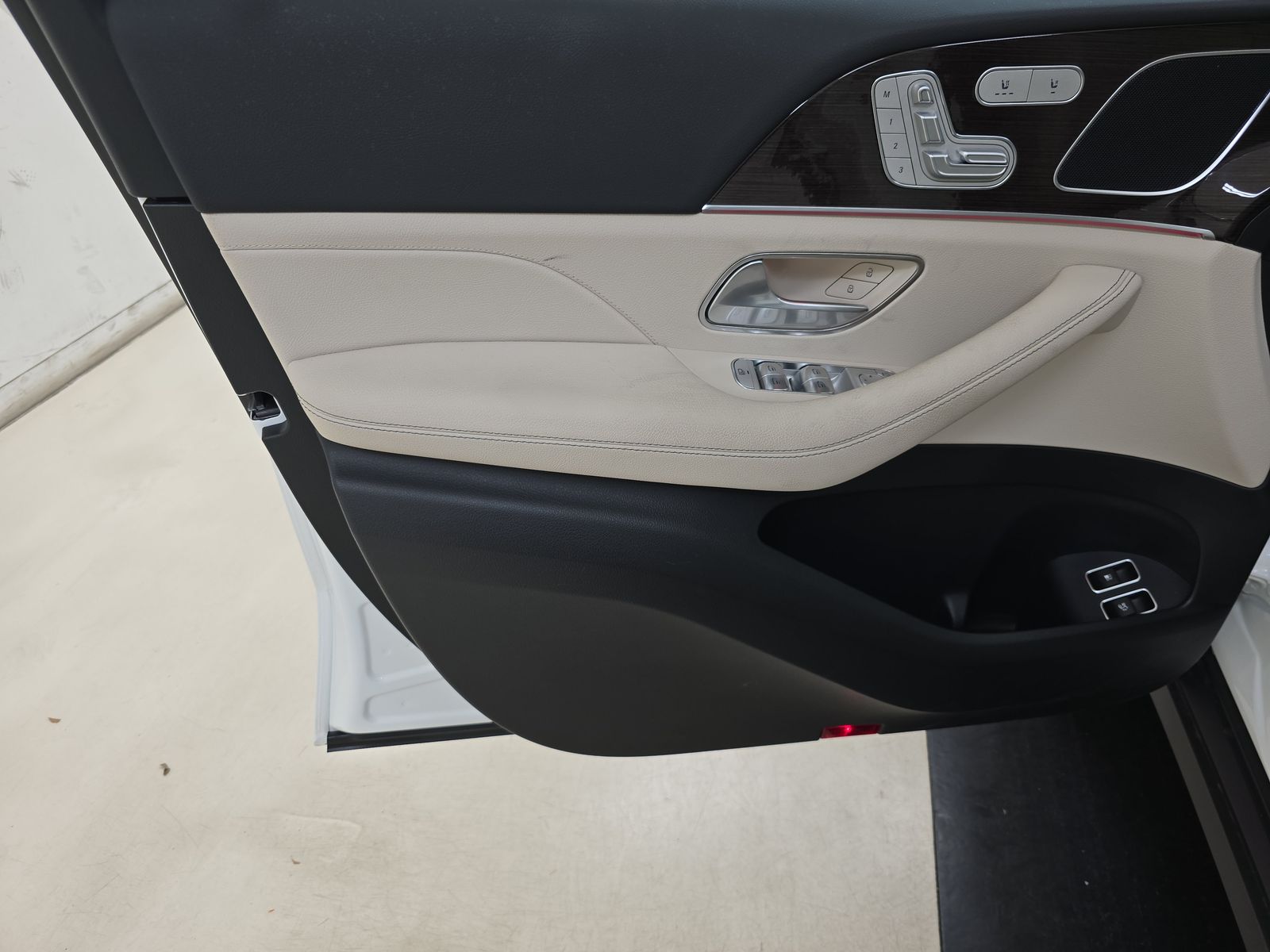 MERCEDES-BENZ GLE - 10