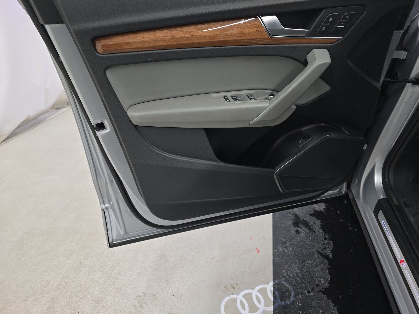 2022 Audi Q5 S line Premium AWD