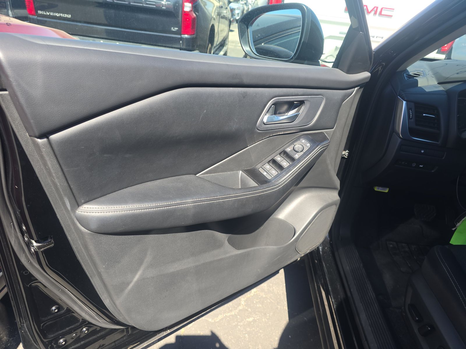 2024 Nissan Rogue SV AWD