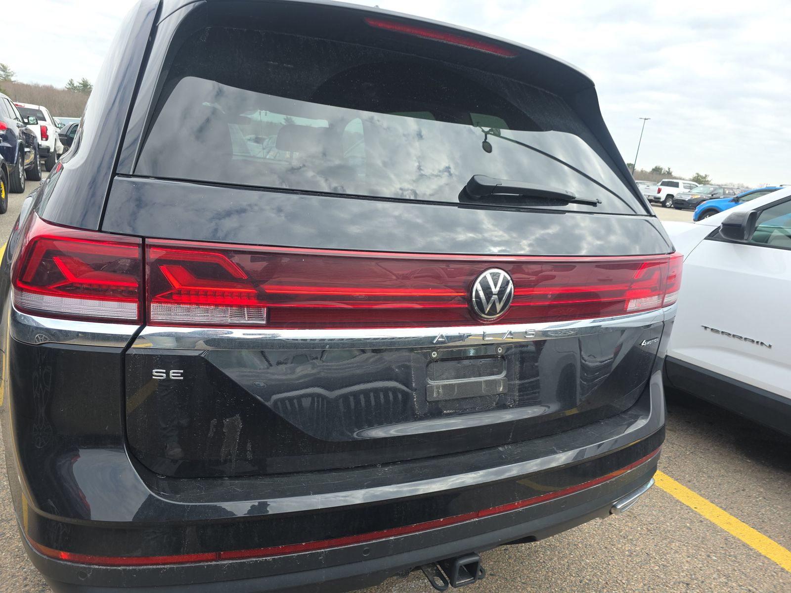 2025 Volkswagen Atlas 2.0T SE AWD