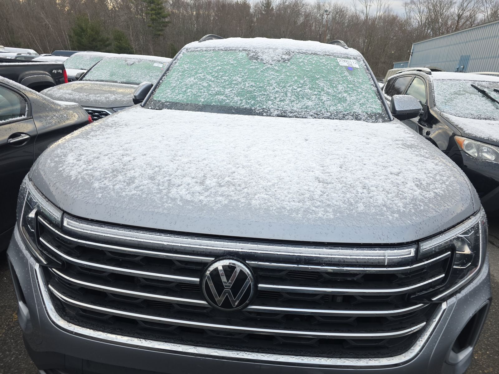 2025 Volkswagen Atlas 2.0T SE AWD