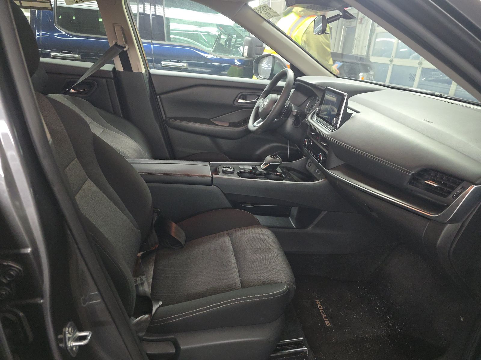 2024 Nissan Rogue SV AWD