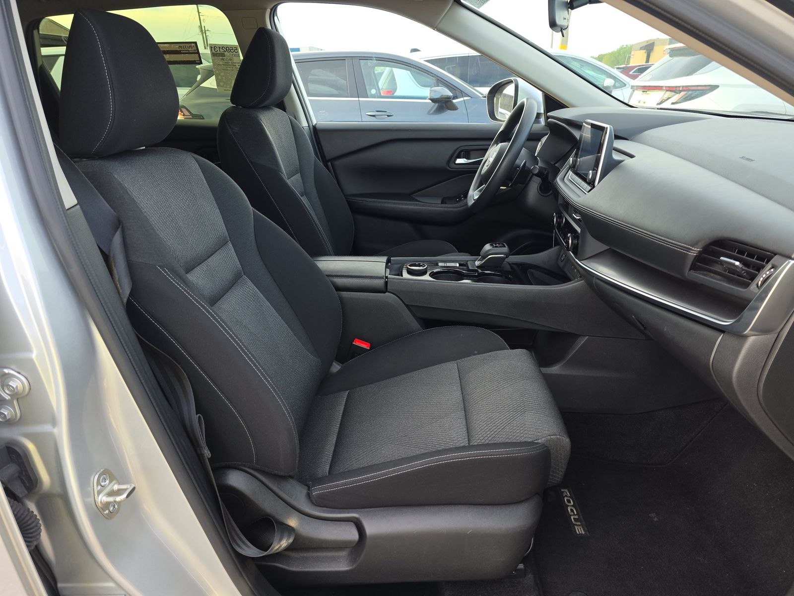 2024 Nissan Rogue SV AWD