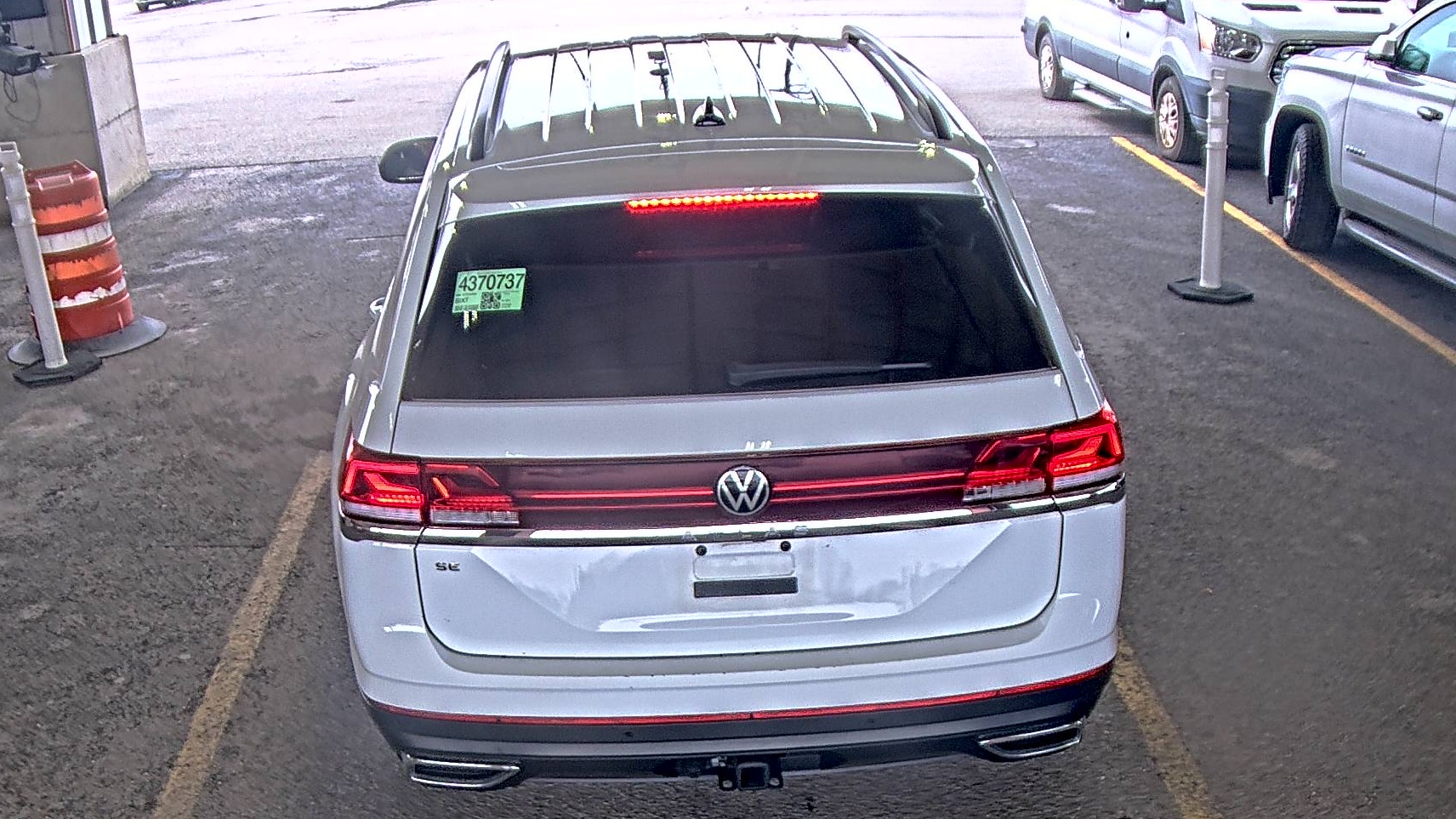 2025 Volkswagen Atlas 2.0T SE FWD