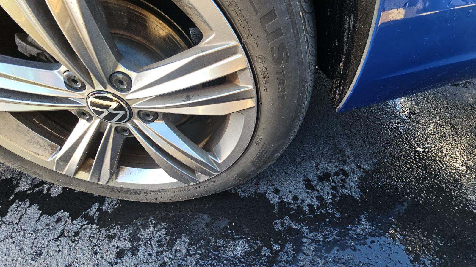 2024 Volkswagen Jetta 1.5T SE FWD