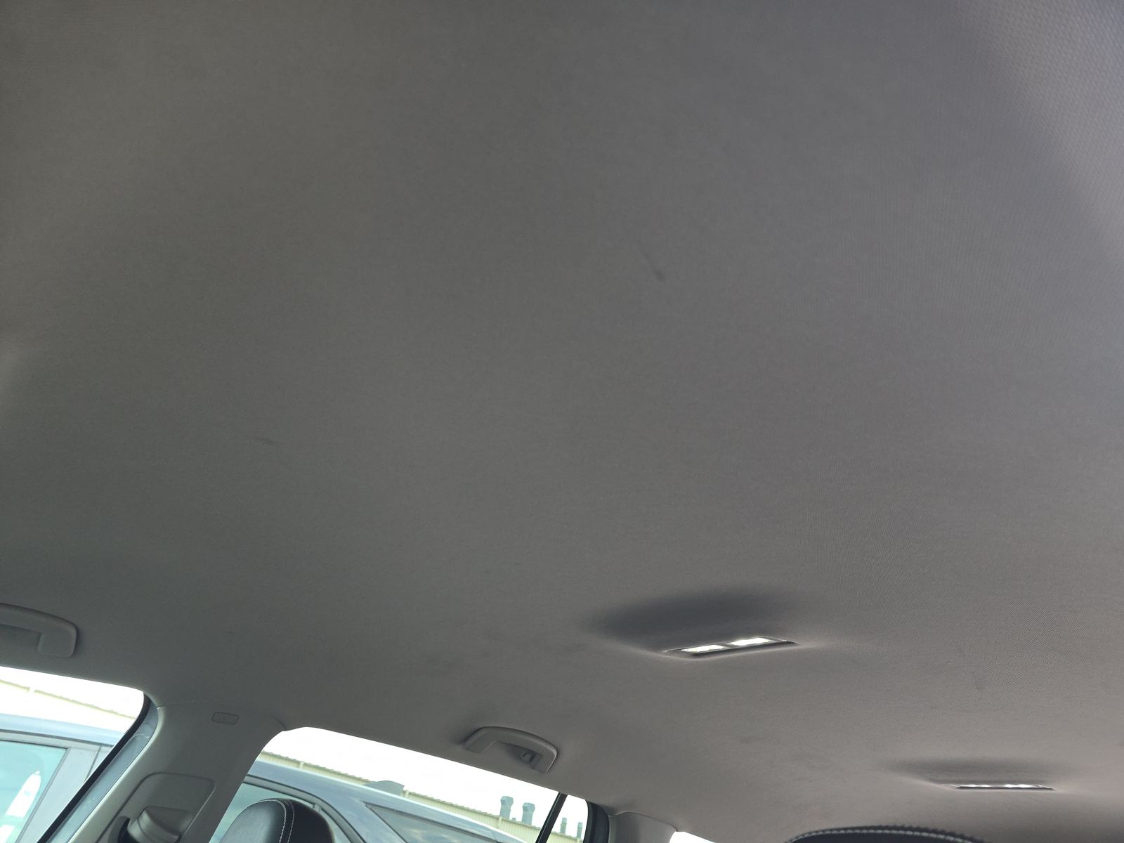 2025 Volkswagen Atlas 2.0T SE AWD