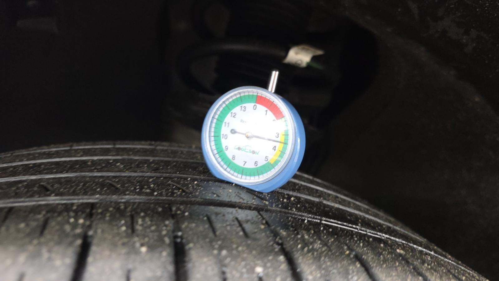 2025 Volkswagen Atlas 2.0T SE AWD