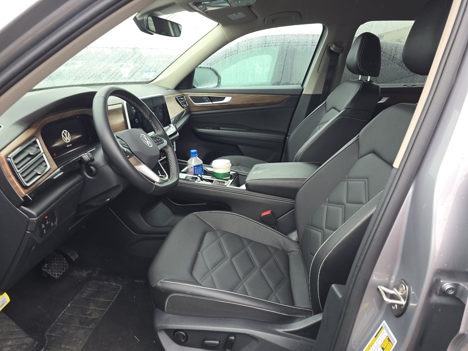 2025 Volkswagen Atlas 2.0T SE AWD