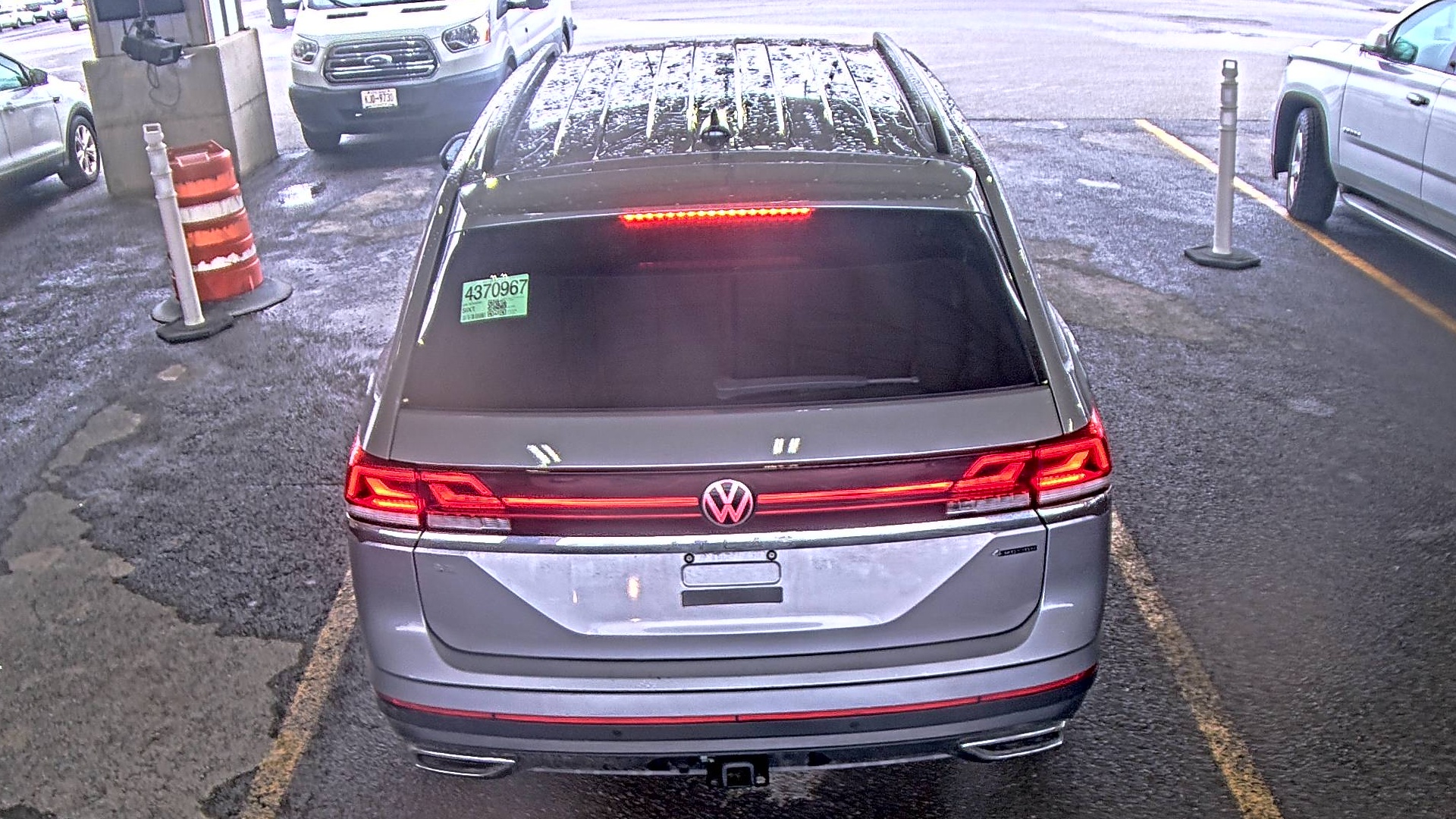2025 Volkswagen Atlas 2.0T SE AWD