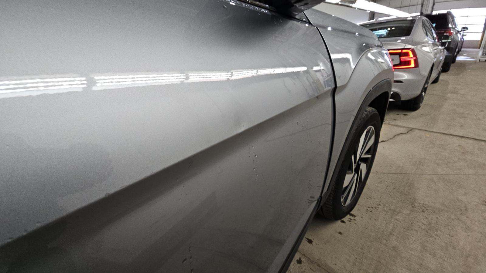 2025 Volkswagen Atlas 2.0T SE FWD