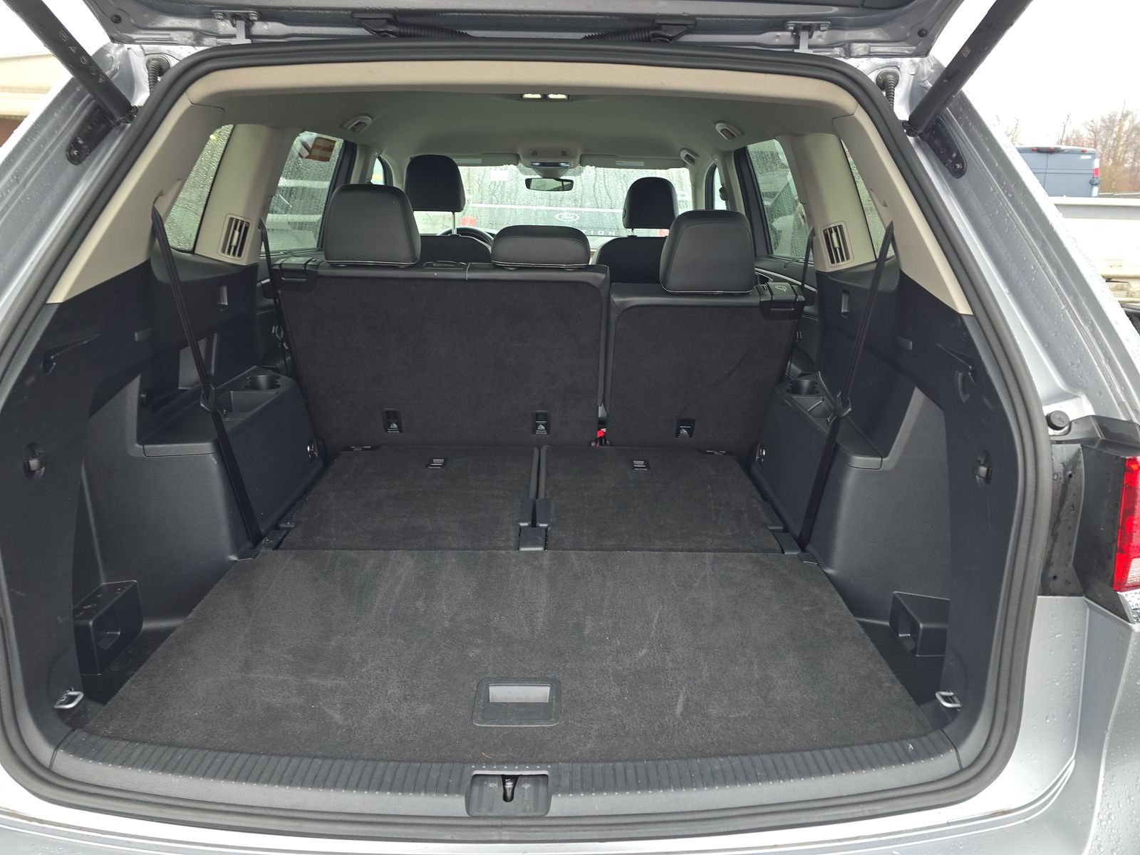 2025 Volkswagen Atlas 2.0T SE FWD