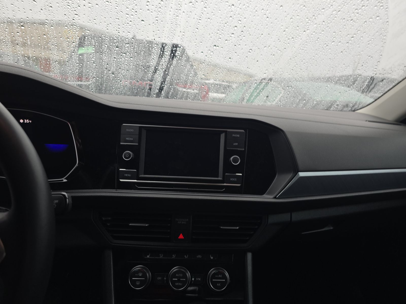 2024 Volkswagen Jetta 1.5T SE FWD