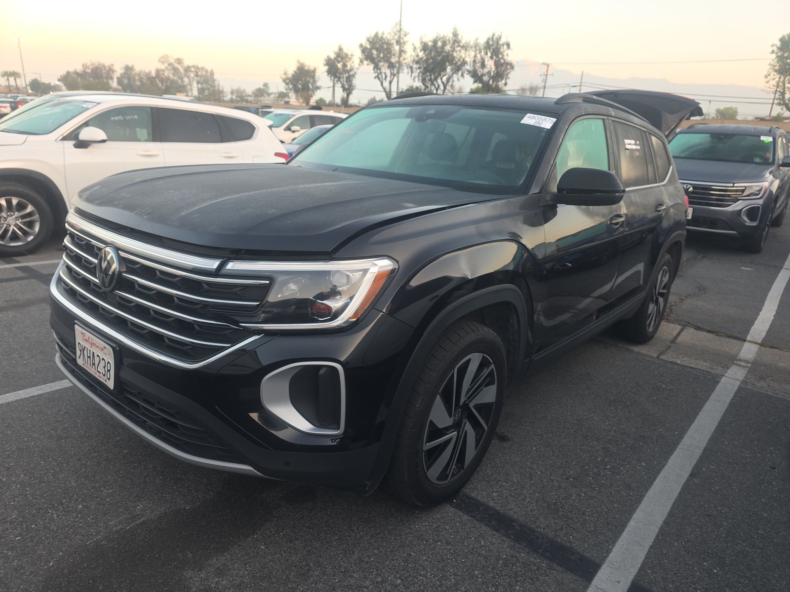 2024 Volkswagen Atlas 2.0T SE AWD