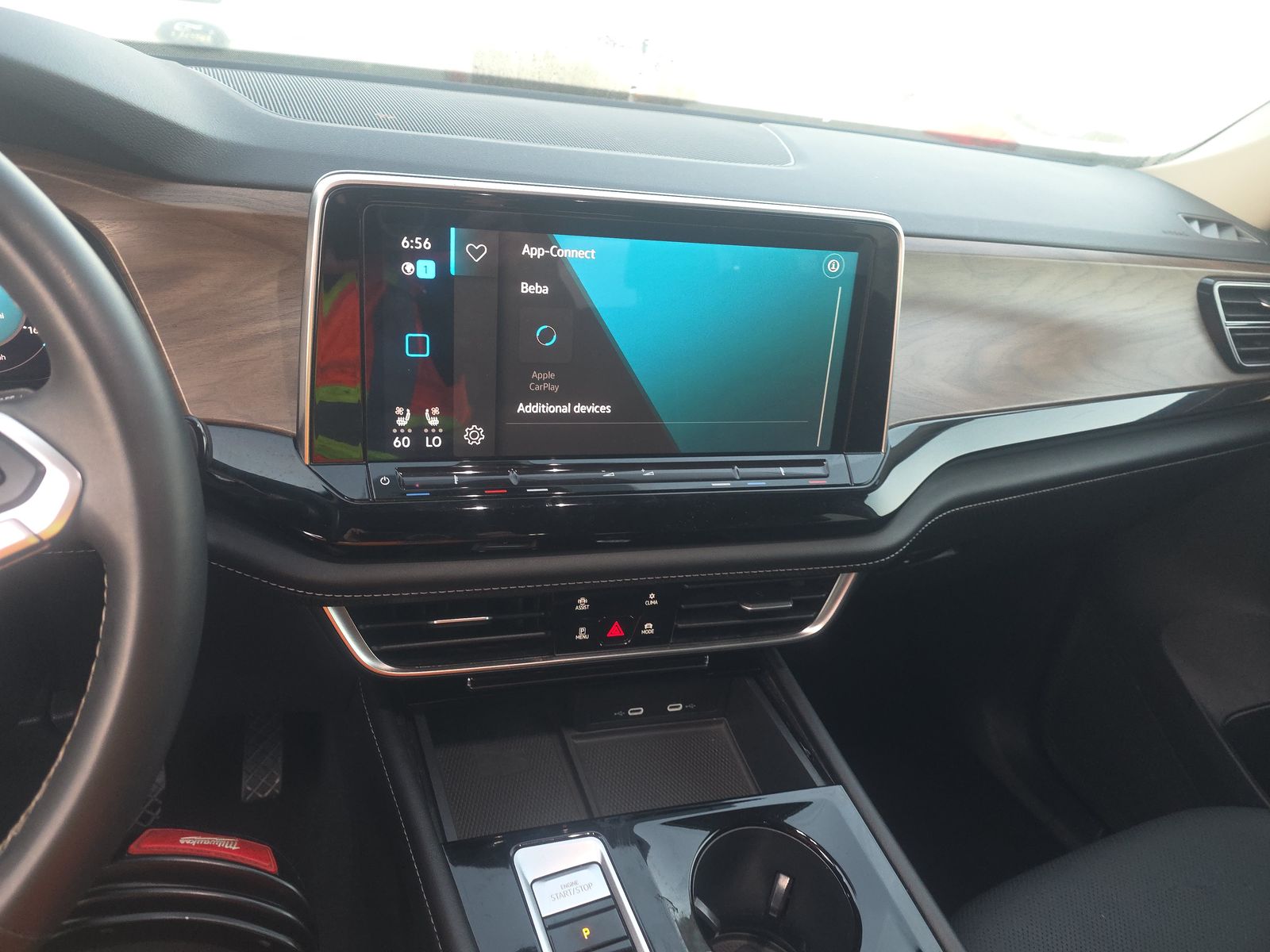 2024 Volkswagen Atlas 2.0T SE AWD