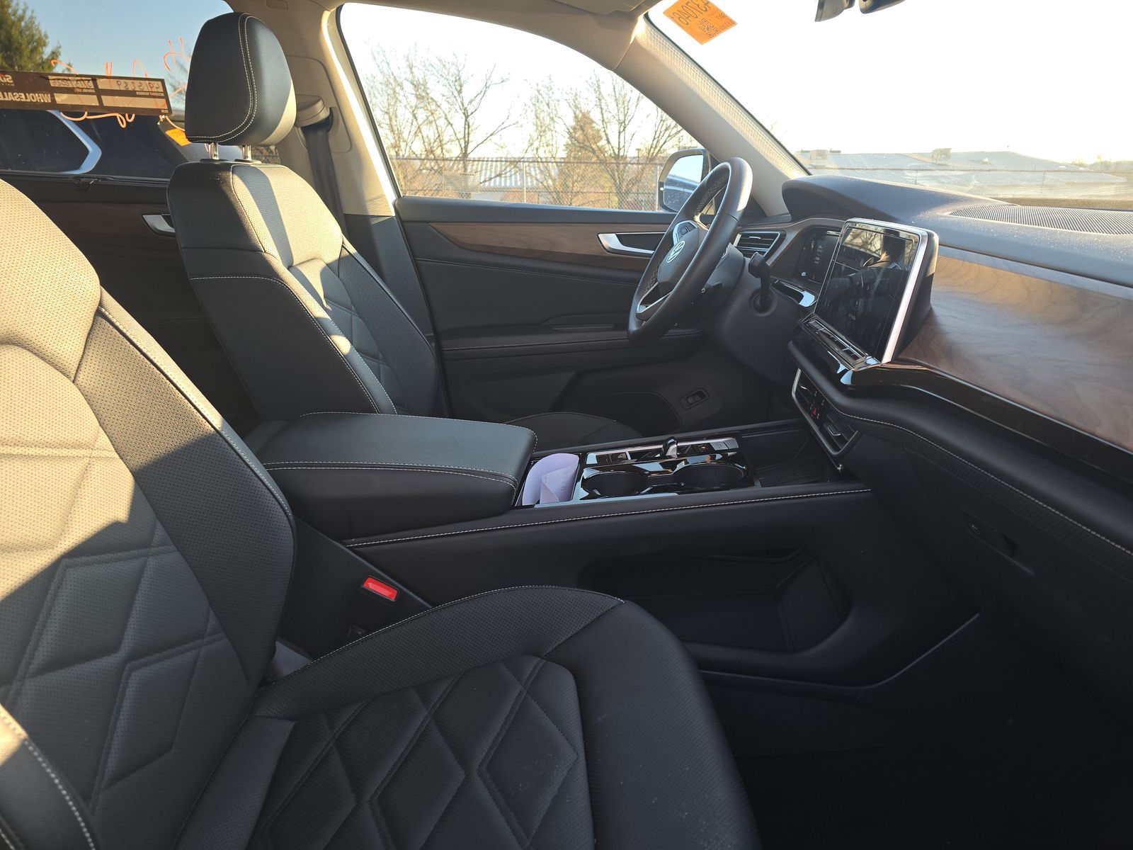 2025 Volkswagen Atlas 2.0T SE AWD