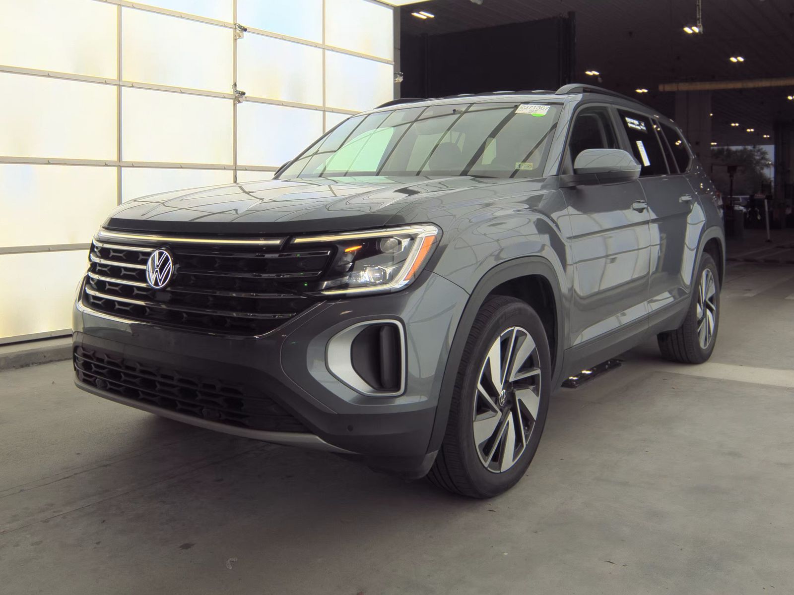 2024 Volkswagen Atlas 2.0T SE AWD