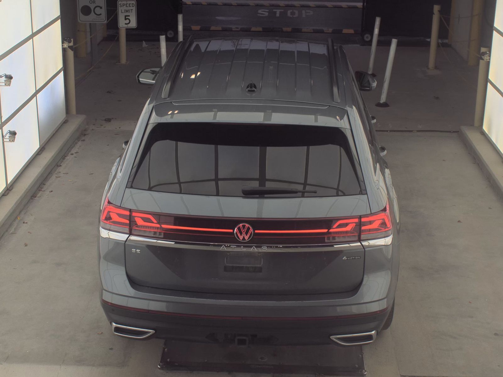 2024 Volkswagen Atlas 2.0T SE AWD