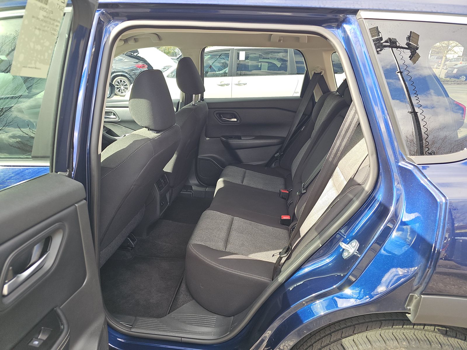 2024 Nissan Rogue SV FWD