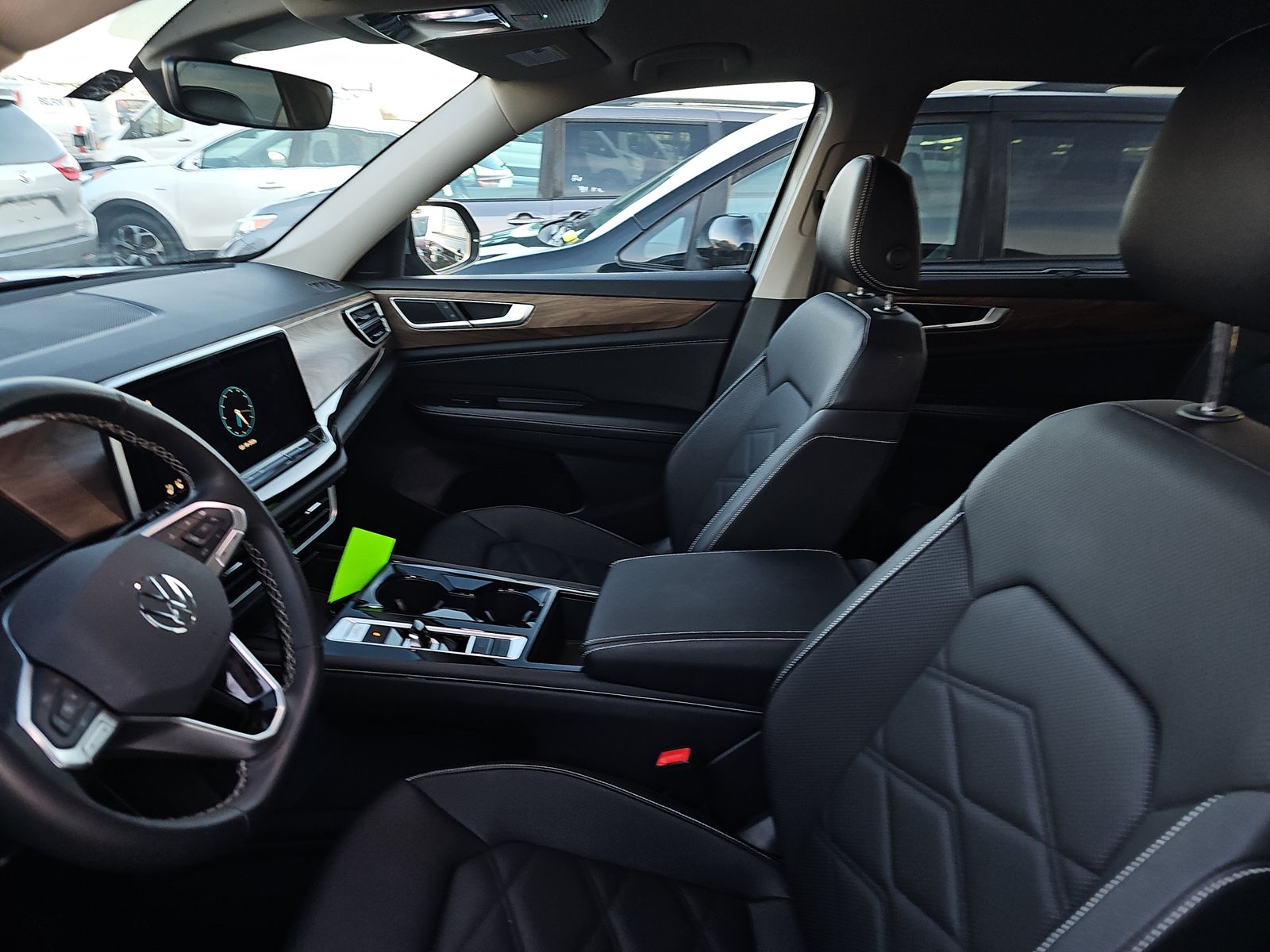 2025 Volkswagen Atlas 2.0T SE AWD