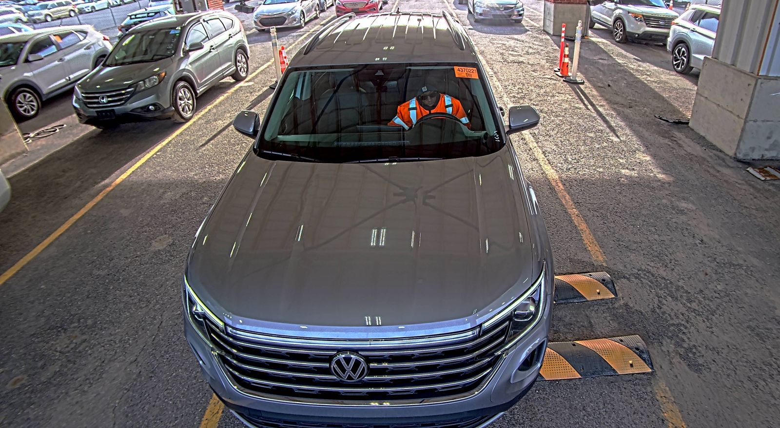 2025 Volkswagen Atlas 2.0T SE AWD