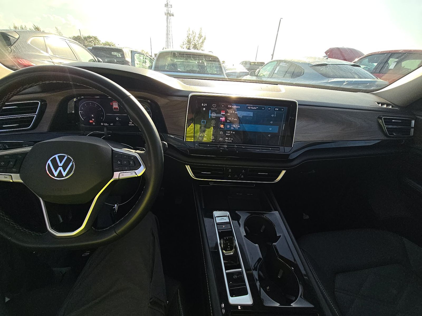 2024 Volkswagen Atlas 2.0T SE FWD