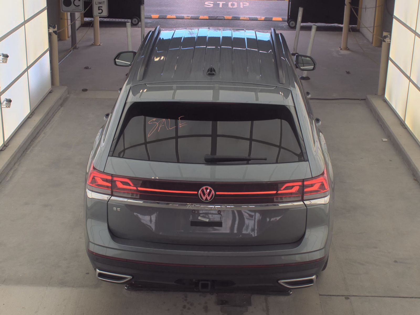 2024 Volkswagen Atlas 2.0T SE FWD