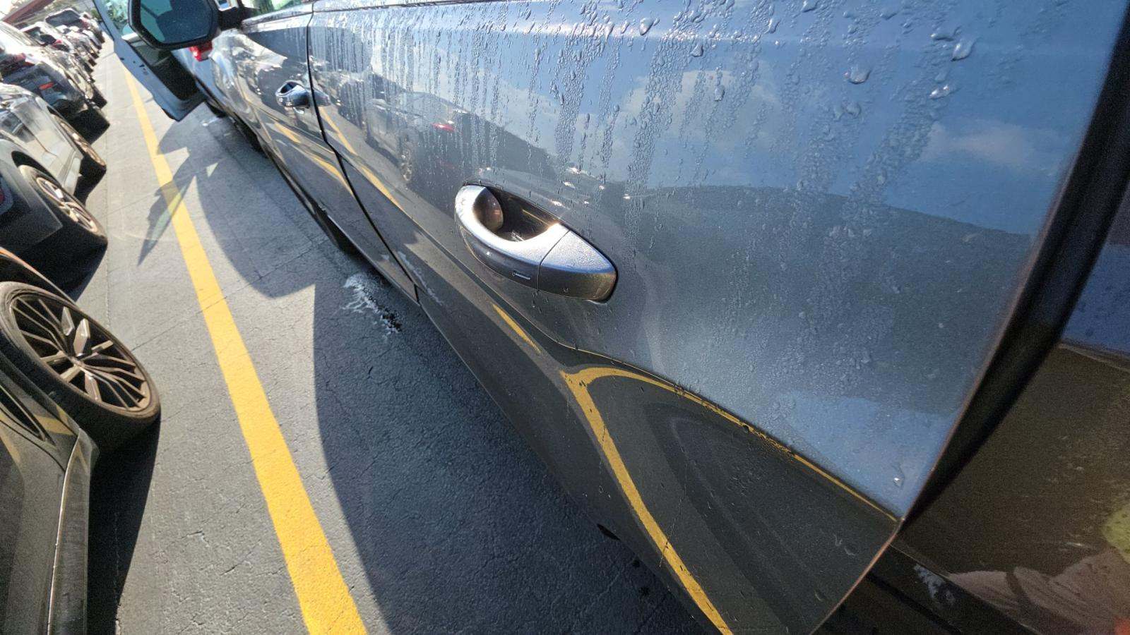 2024 Volkswagen Atlas 2.0T SE FWD