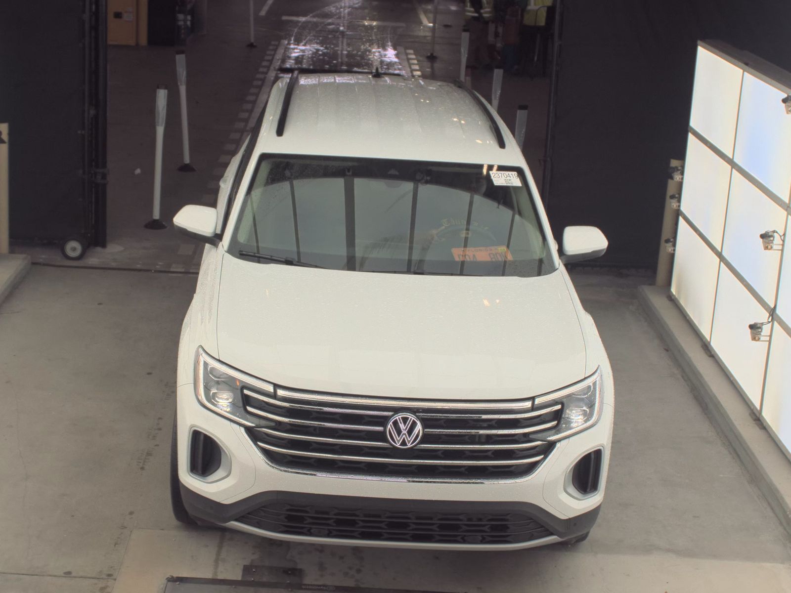 2025 Volkswagen Atlas 2.0T SE FWD