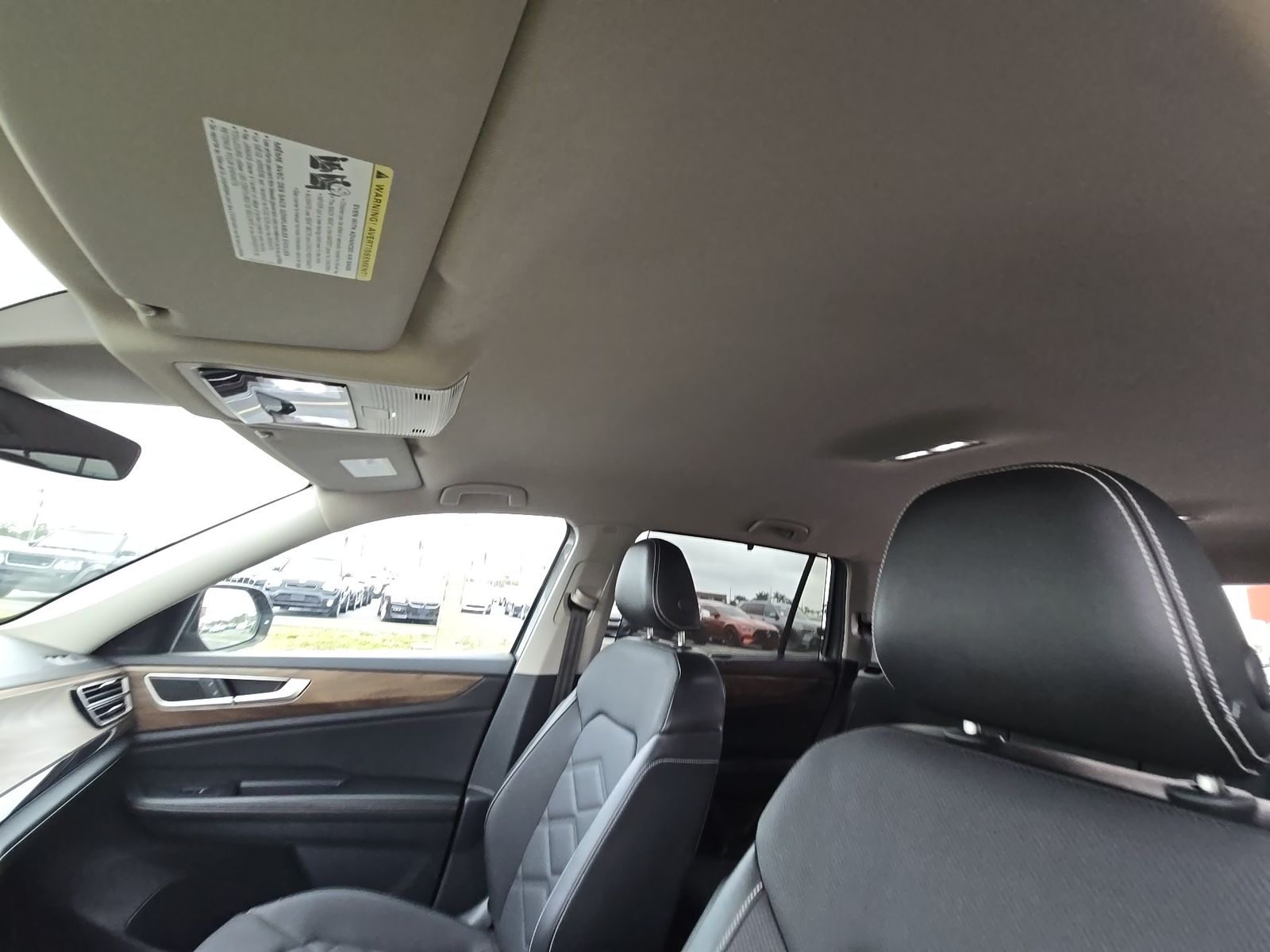 2024 Volkswagen Atlas 2.0T SE FWD