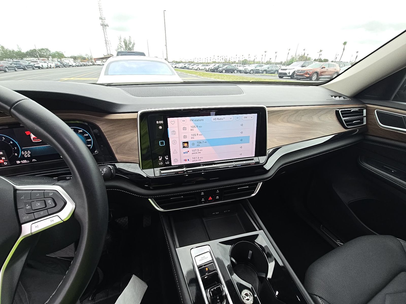 2024 Volkswagen Atlas 2.0T SE FWD