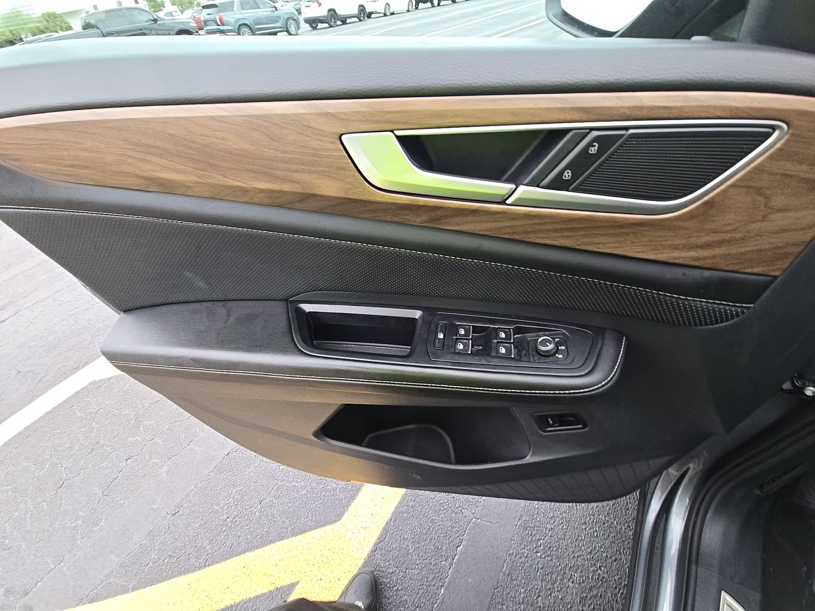 2024 Volkswagen Atlas 2.0T SE FWD