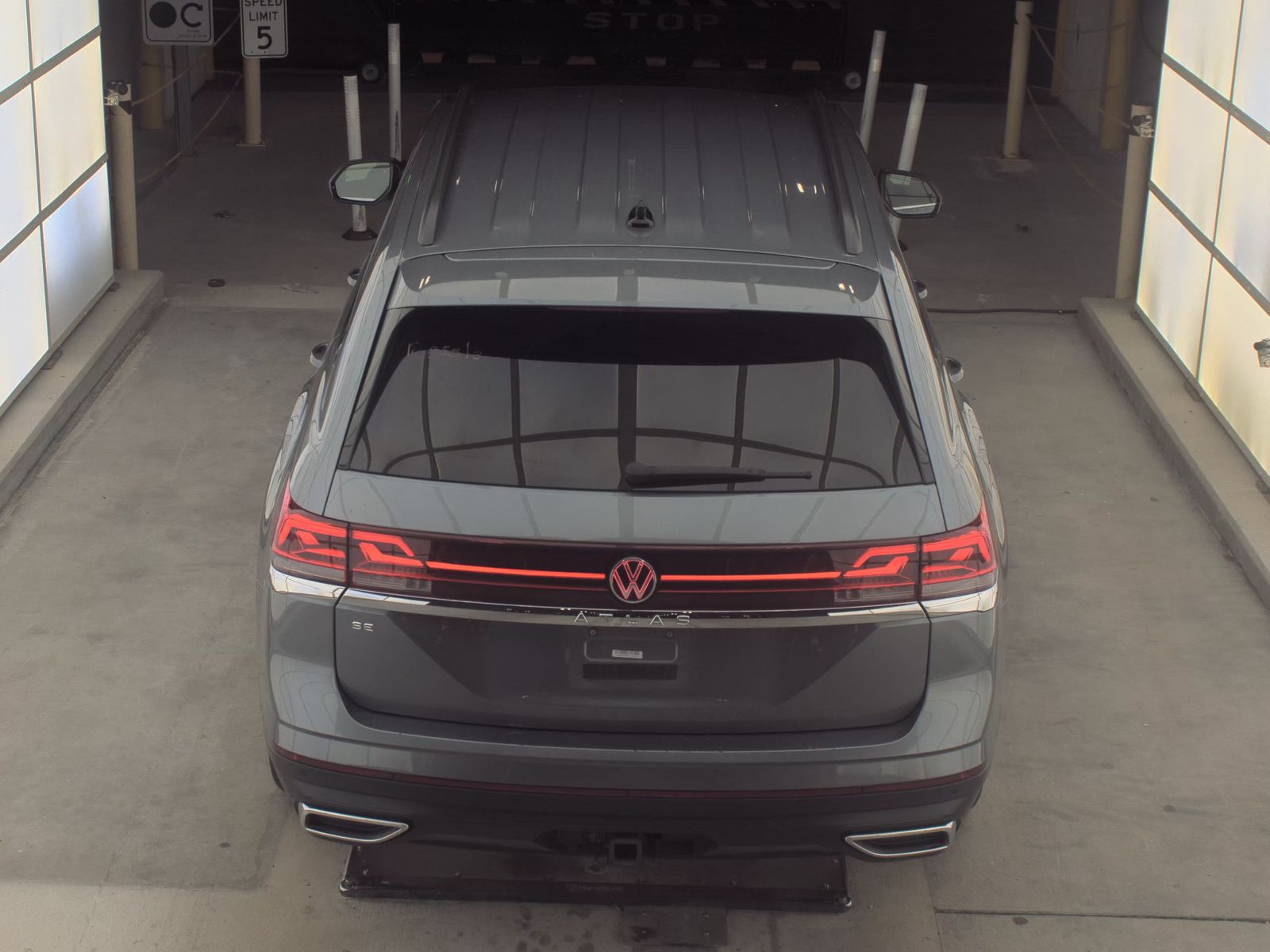 2024 Volkswagen Atlas 2.0T SE FWD