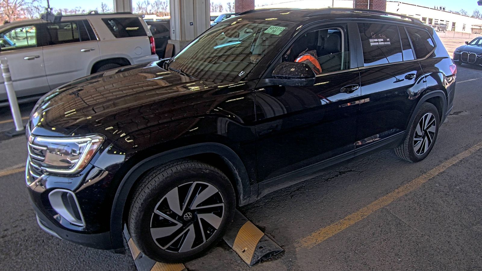 2025 Volkswagen Atlas 2.0T SE AWD