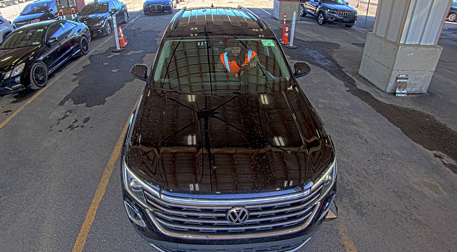 2025 Volkswagen Atlas 2.0T SE AWD