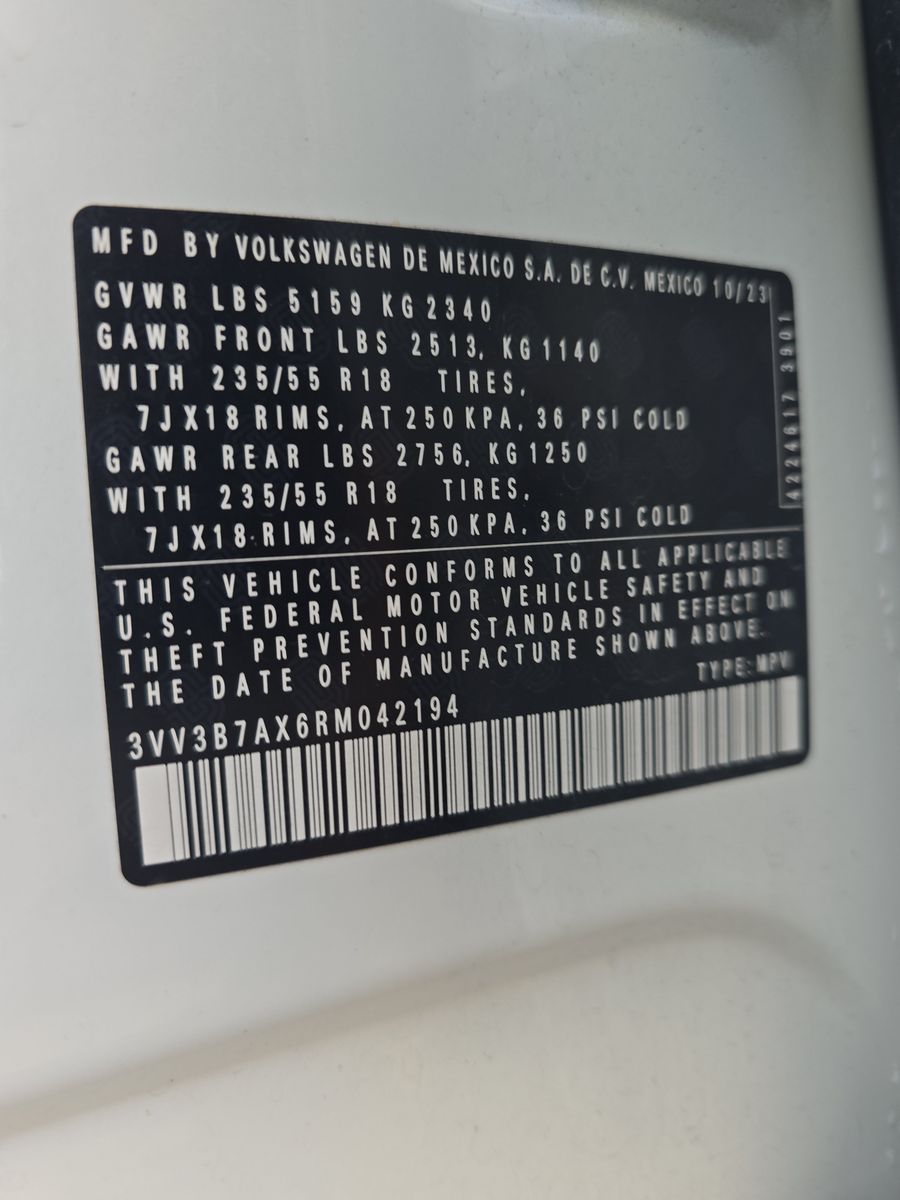 2024 Volkswagen Tiguan 2.0T SE FWD