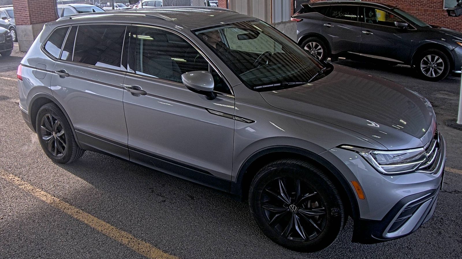 2024 Volkswagen Tiguan 2.0T SE FWD