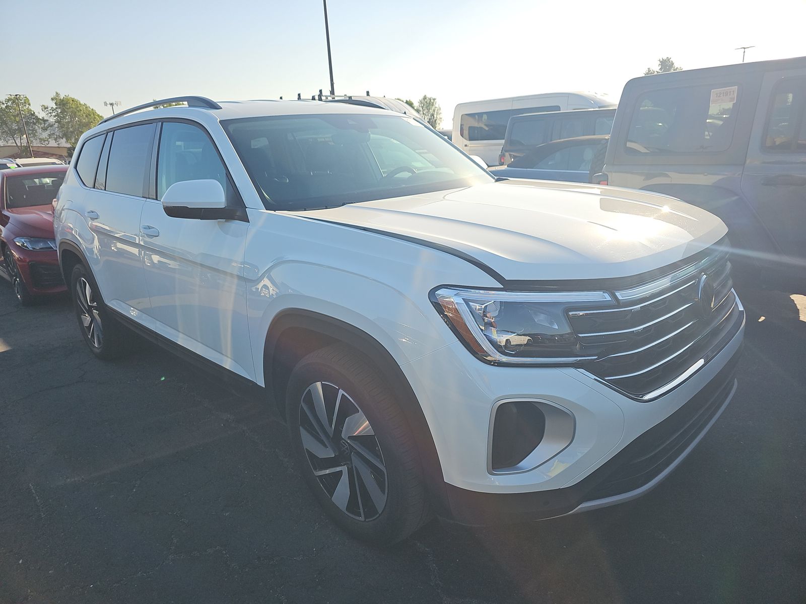 2025 Volkswagen Atlas 2.0T SE FWD