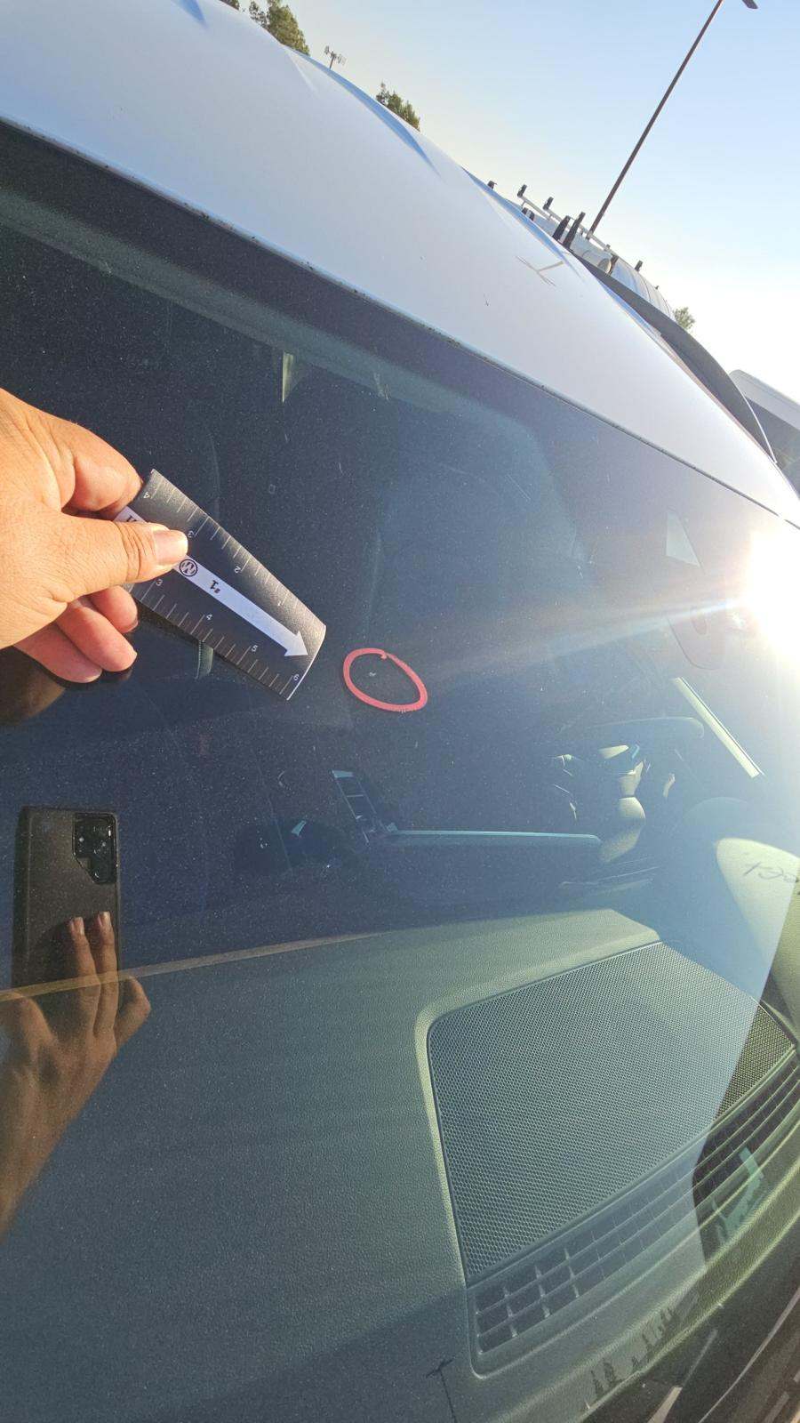 2025 Volkswagen Atlas 2.0T SE FWD