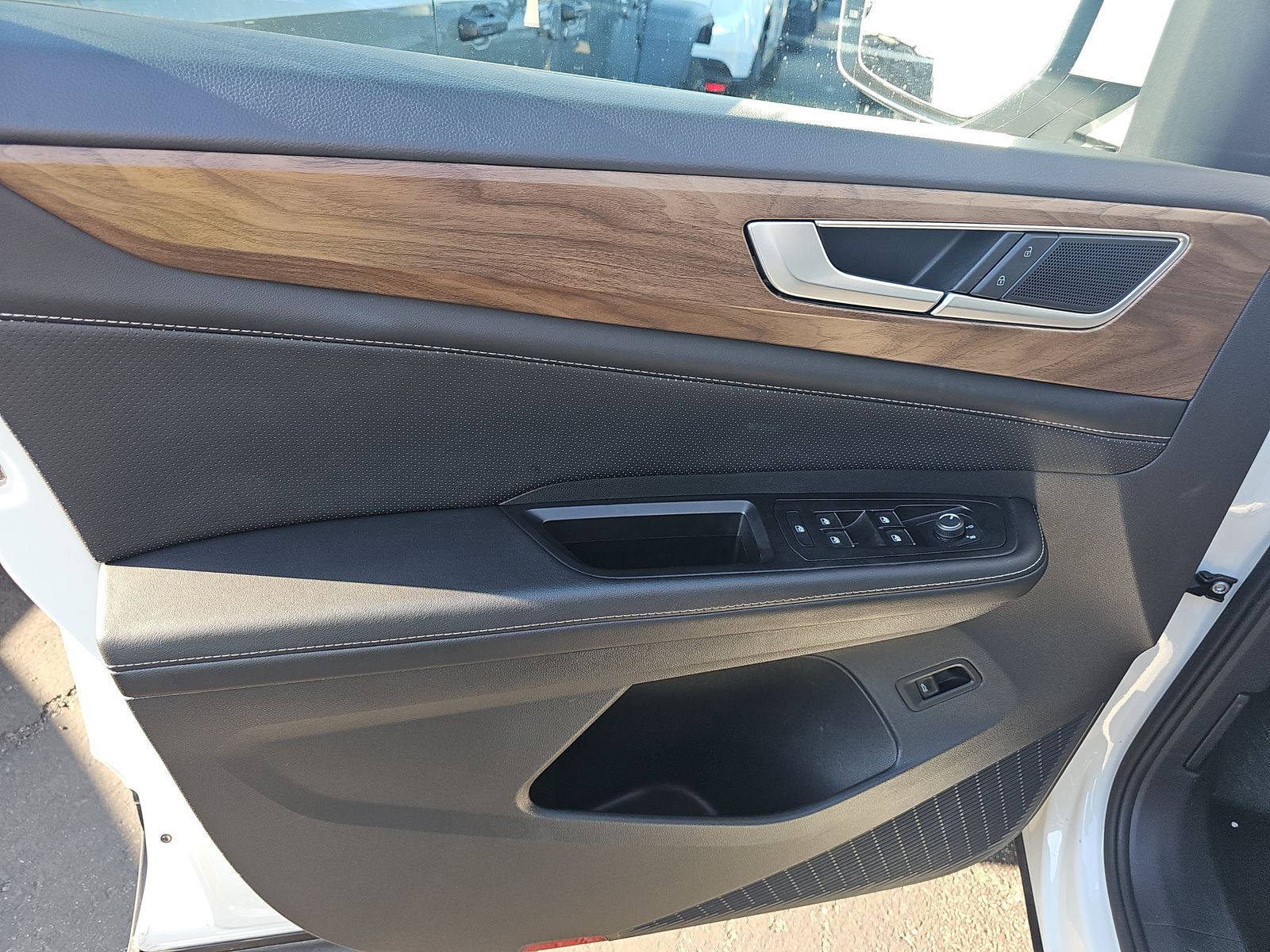 2025 Volkswagen Atlas 2.0T SE FWD